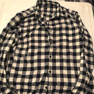 Uniqlo flannel buttondown. NAVY/ OFF WHITE SIZE S